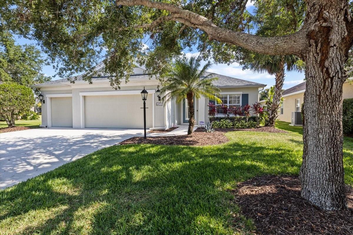 4712 Charles Partin Dr, Parrish, FL
